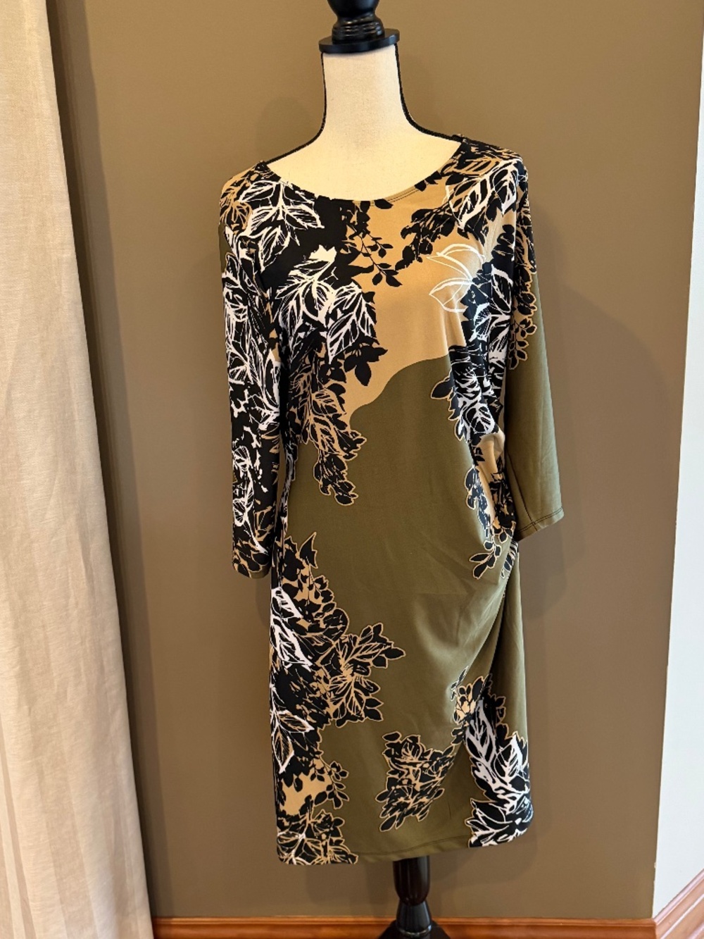 AA Studio AA Women's Bodycon Floral Earthy Pullover Long Sleeve Dress, Size 16